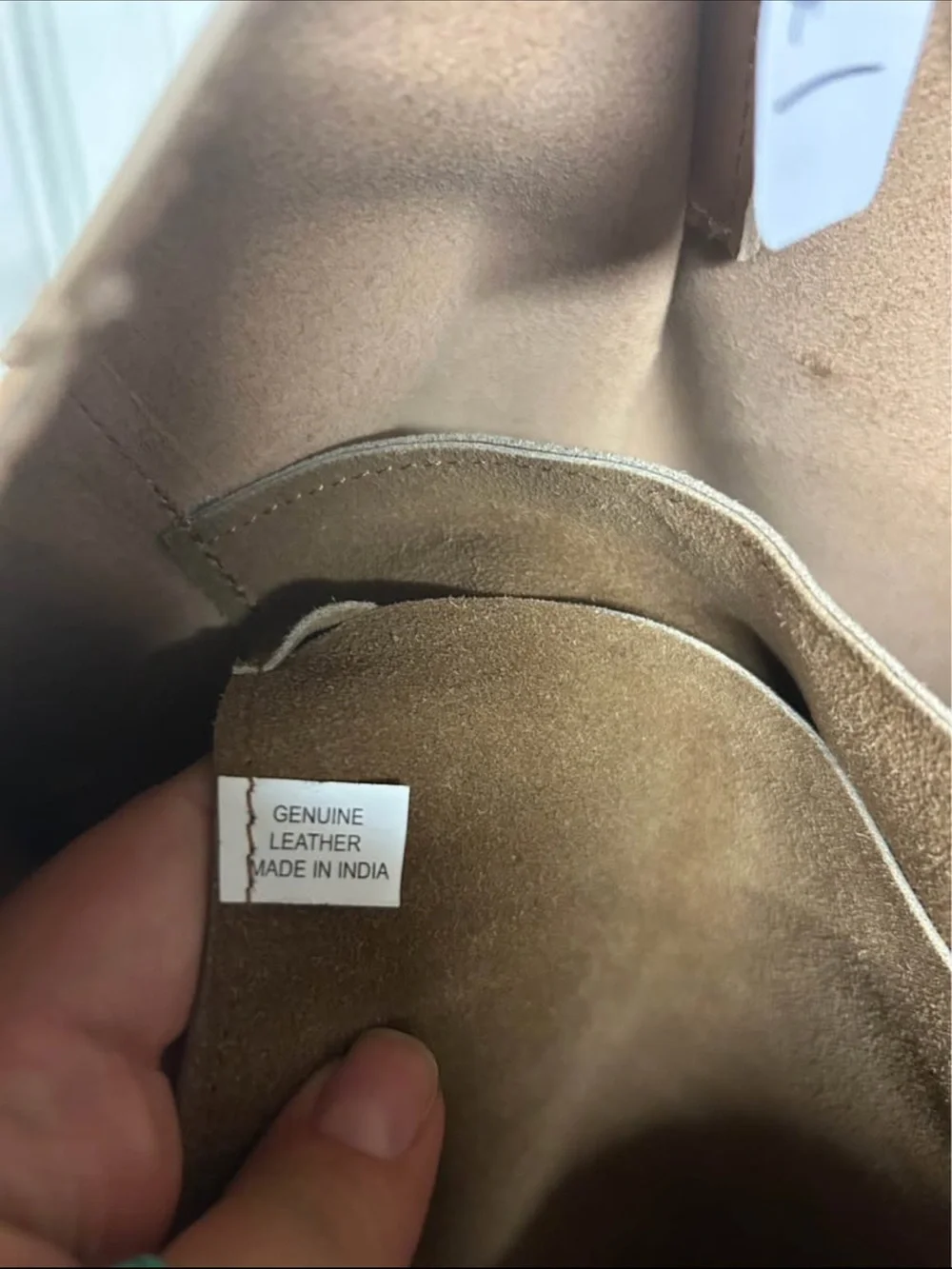 Stylish Tan Leather Tote Bag - Classic Everyday Carry